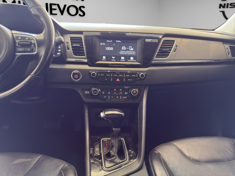 KIA Niro  5 pts. EX, HEV, TA, a/ac. Aut., piel, QC, f. led, RA-18 (línea anterior) 2019